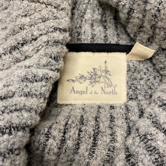 Anthropologie Gray Cowlneck sweater - Picture 4 of 4